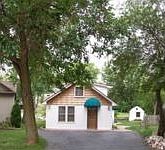 1st image of 3929 Iris Dr