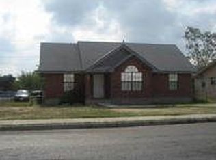 1725 Camarinos Dr, Eagle Pass, TX 78852