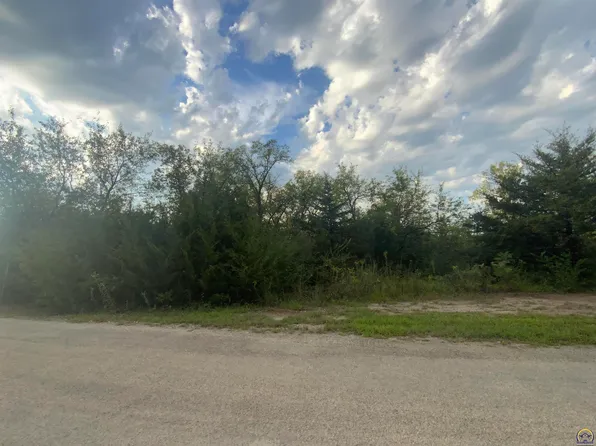0 Hillcrest Dr, Meriden, KS 66512
