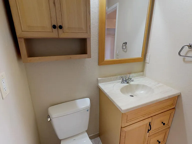 702 Cassia St — Photo 14
