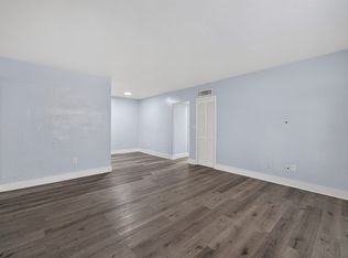 2407 NW 135th St APT 207, Miami, FL 33167