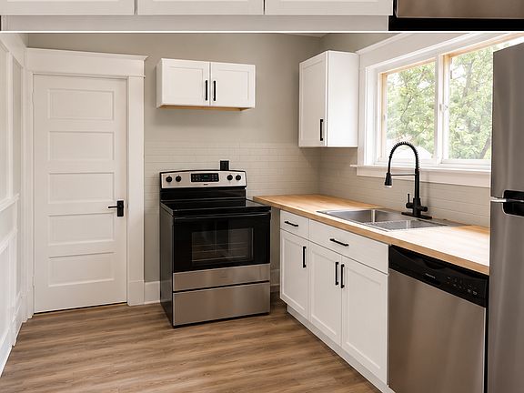 4th image of 33 Barry St #2