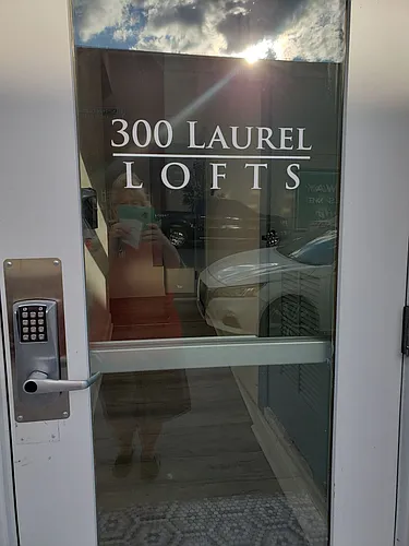 300 Laurel St #2 Photo 1