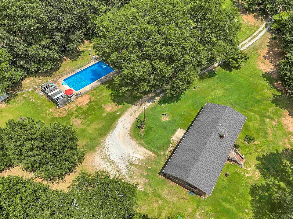 960 Dewberry Rd, Cowpens, SC 29330 Zillow