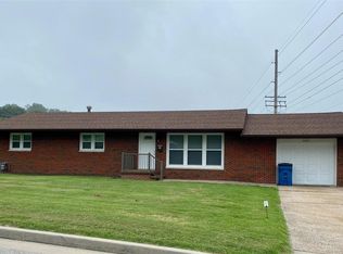 1107 Ostle Dr, Collinsville, IL