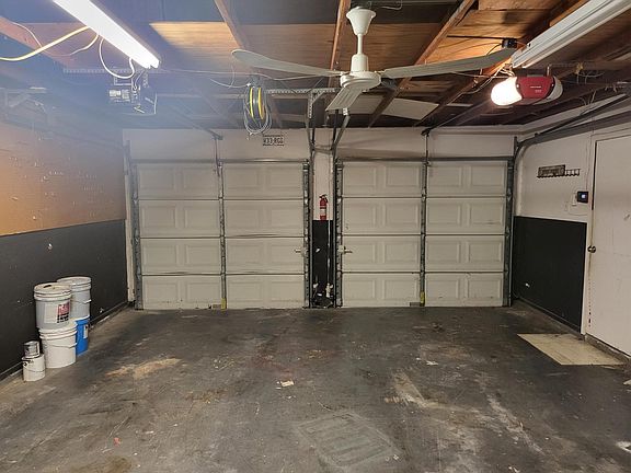 2 Car Garage