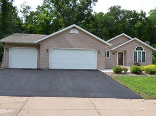 655 Hallstrom Dr, Red Wing, MN 55066