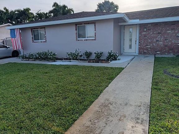 5th image of 22776 Neptune Rd