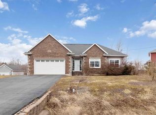 4 Carriage Ln, Enfield, NS B2T 1L4