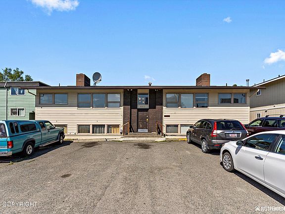 2nd image of 4417 San Roberto Ave