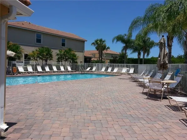 1052 Cheval Dr, Vero Beach, FL 32960