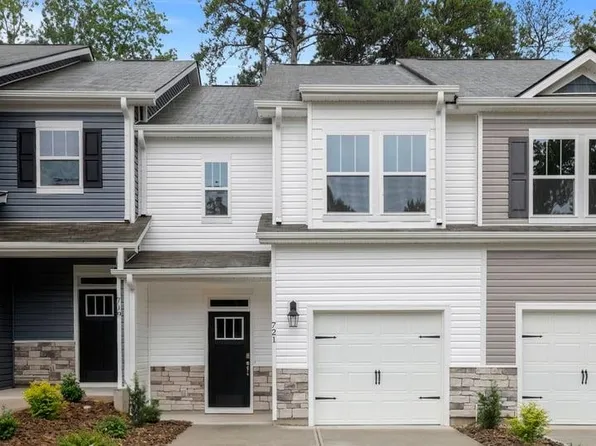 721 Lesbury Ln, Spartanburg, SC 29301