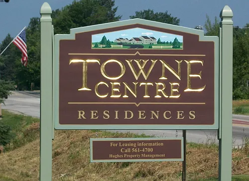 505 Towne Centre Dr #101 Photo 1