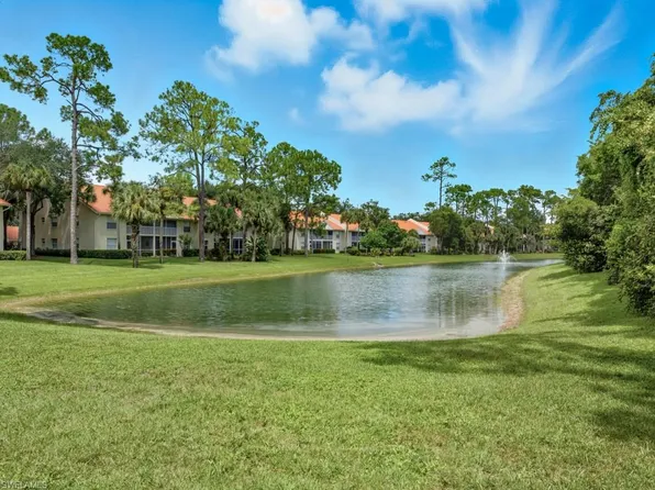 145 Robin Hood CIR #104, NAPLES, FL 34104