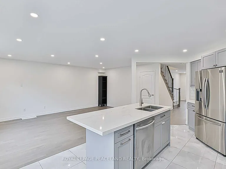 241 Fred McLaren Blvd — Photo 17