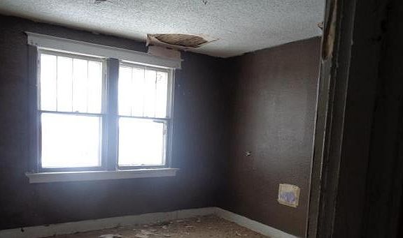 2nd image of 9955 Lorraine Ave