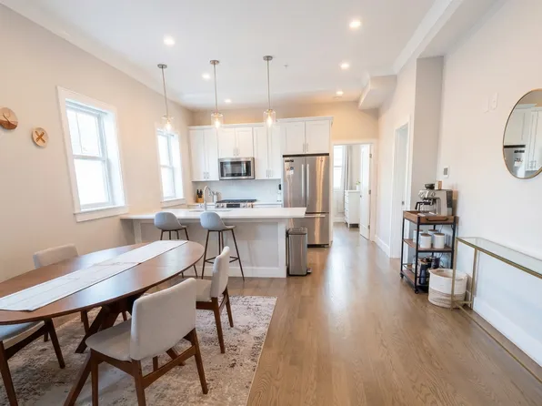 70 Gore St #1, Cambridge, MA 02141