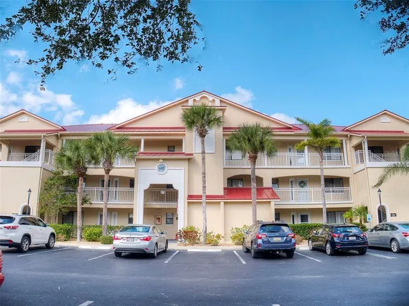 440 Bouchelle Dr APT 205, New Smyrna Beach, FL 32169