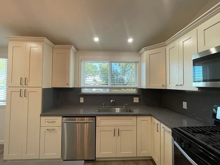 1475 Dentwood Dr #2 — Photo 7
