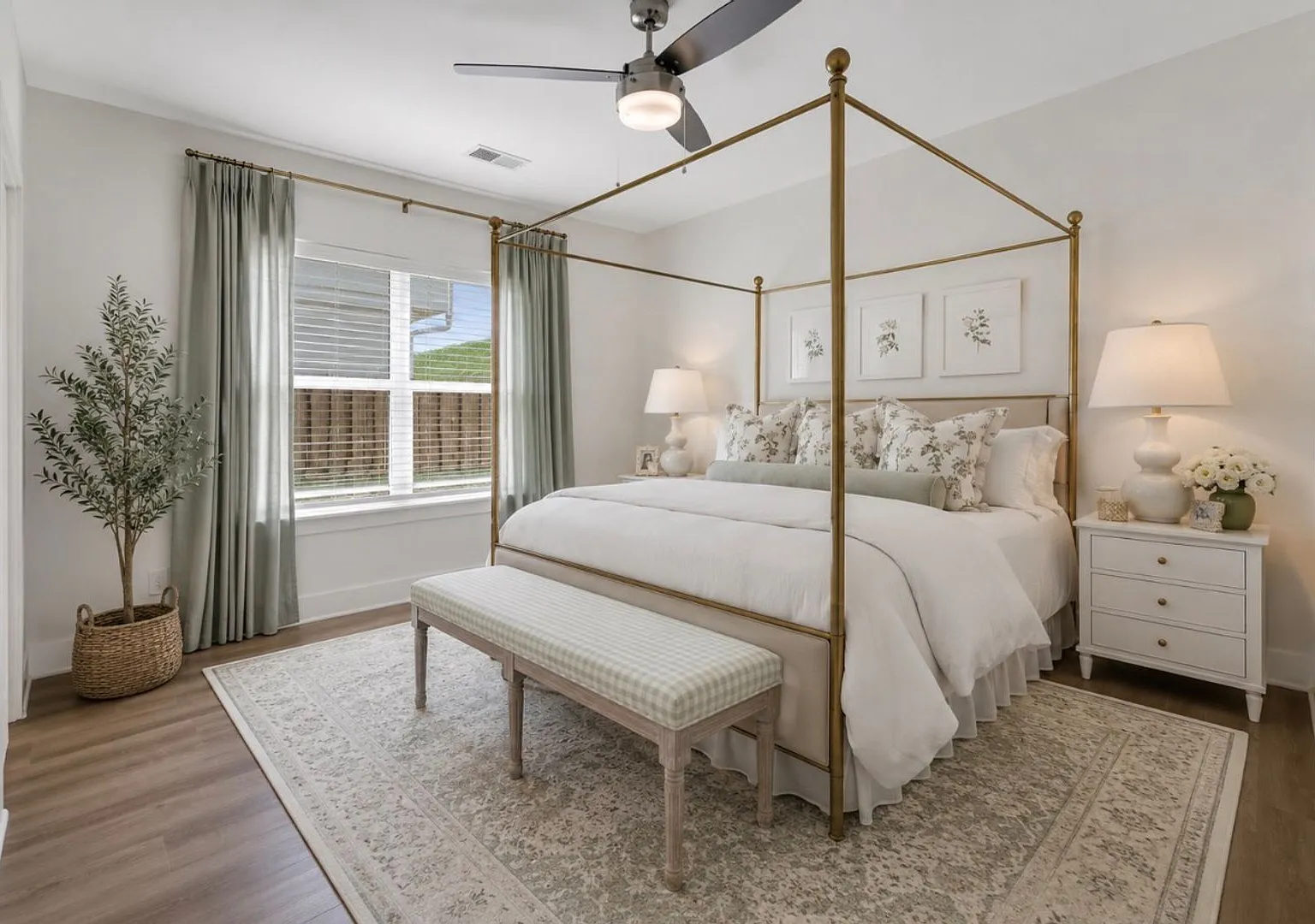 2 Bedroom with bonus office space! — Photo 4