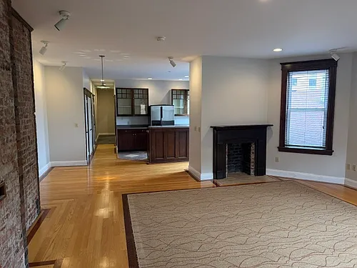 604 Main St #3A Photo 1