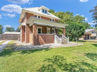 704 S Main St, Homer, IL 61849