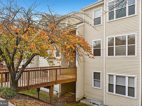5th image of 20 Deer Run Ct #F-514