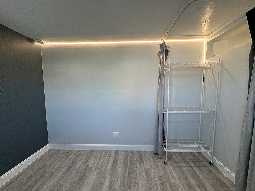 4843 Old Dixie Hwy — Photo 4