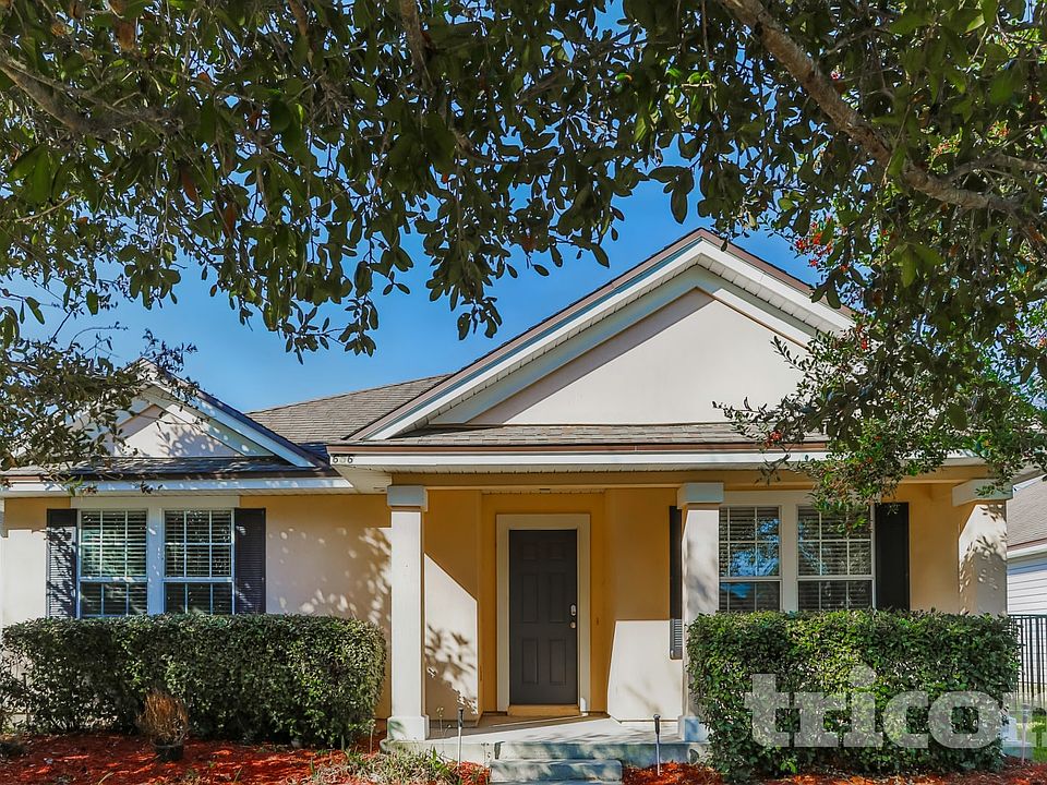 1st image of 656 Sunny Stroll Dr