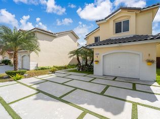 15452 SW 50th Ter, Miami, FL 33185