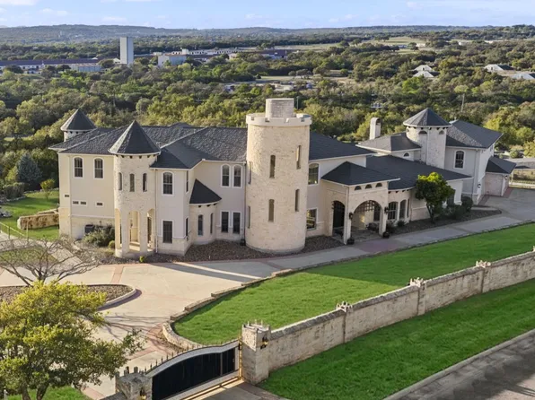 6762 MANOR HL, San Antonio, TX 78257