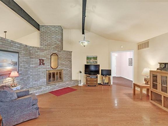5th image of 9527 Mossridge Dr