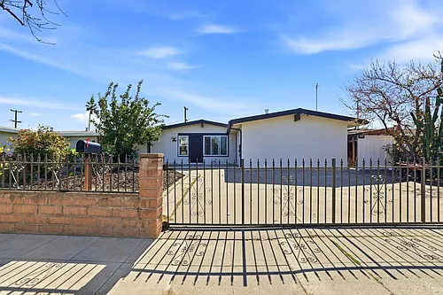 1800 Seaview Dr Photo 1