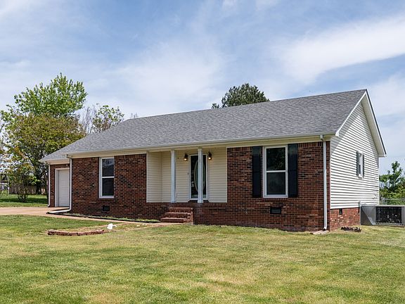 3rd image of 621 Edgefield Dr