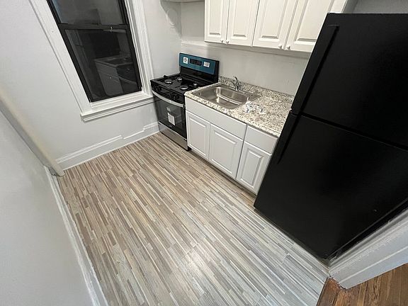 5th image of 31-56 34th St #D4