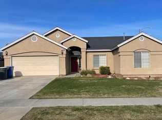 1400 Bay St, Lemoore, CA 93245