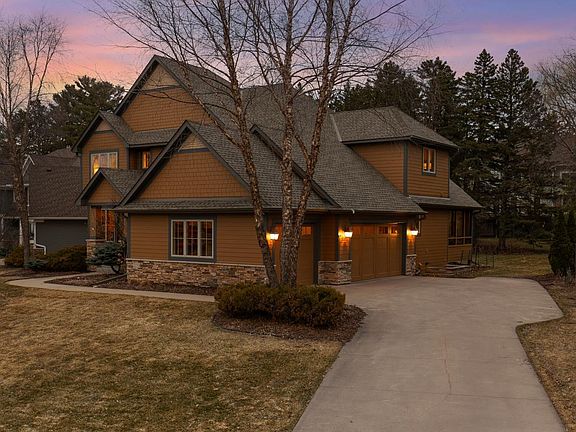 2nd image of 2150 Pinehurst Dr
