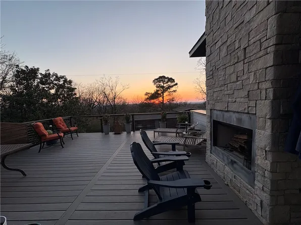 604 N Vinson Ave, Fayetteville, AR 72701