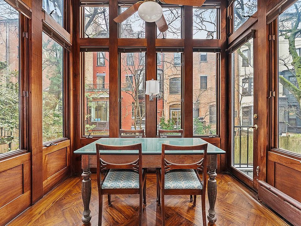 1st image of 842 Carroll St #1