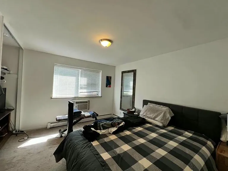 619 W Stratford Pl #305 — Photo 9