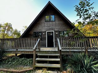 14069 E Dutch Henry Rd, Lewistown, IL 61542