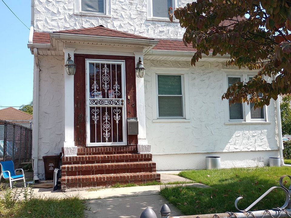 1st image of 8951 205th St #1