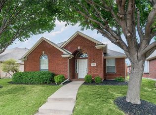 6209 Apache Dr, The Colony, TX 75056