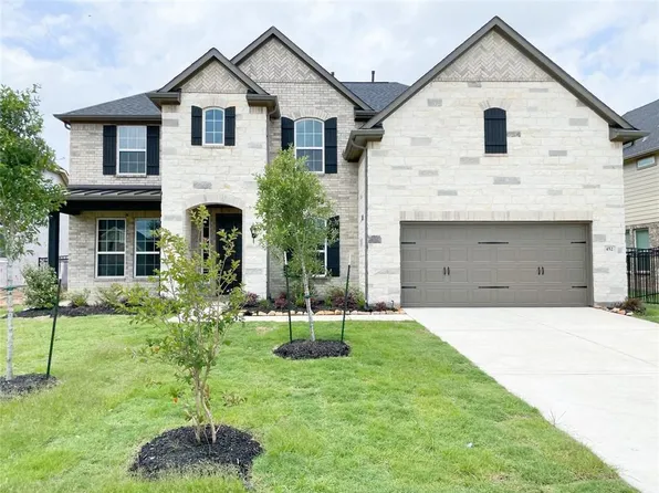 452 Round Lake Dr, Rosenberg, TX 77469