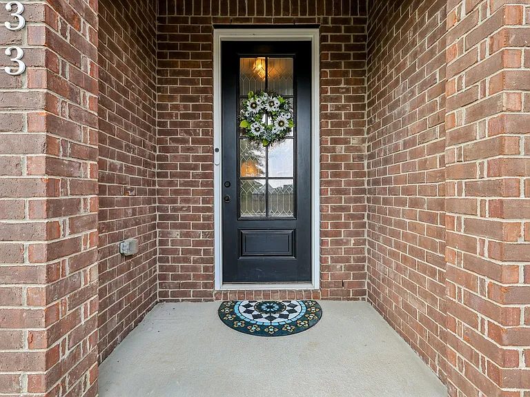 133 Saddlewood Ln — Photo 15