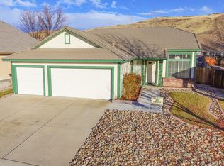 966 Amico Dr, Sparks, NV 89434