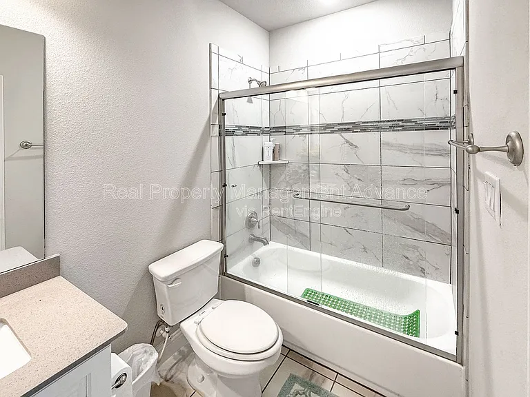 9209 Guadalupe St — Photo 21