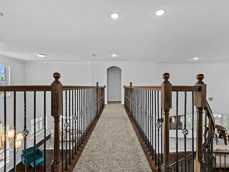 2305 Hickey Dr — Photo 31