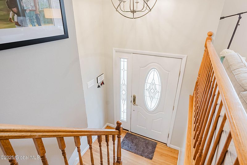 3rd image of 15 Meadowlark Drive