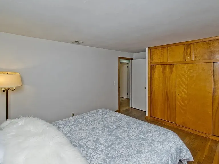 128 Birch Rd — Photo 8